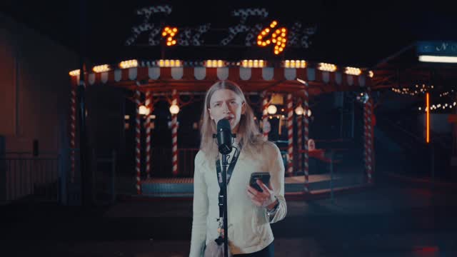 @6mikeycyrus – TEAM (Live bei First Flight)