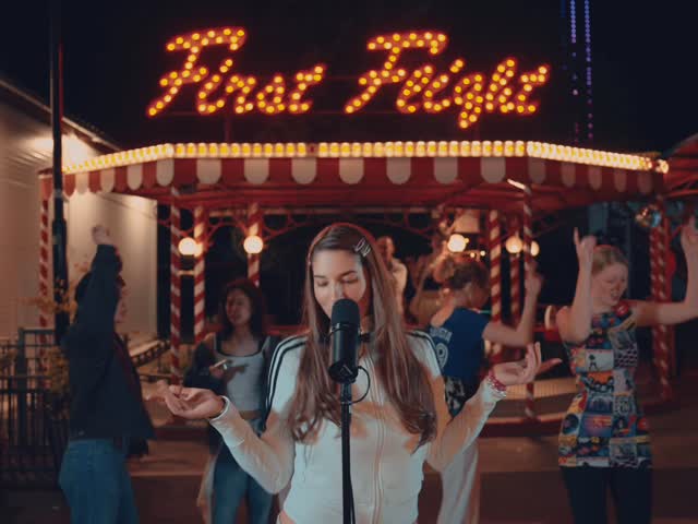 @aybaeeee – TEXTER (Live bei First Flight)