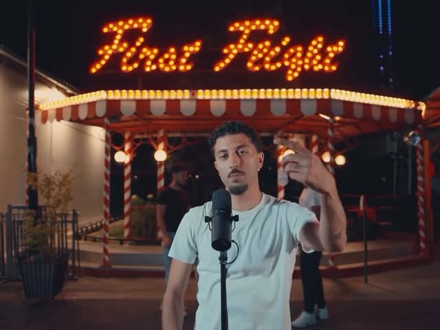 @22shakal – UH (Live bei First Flight)