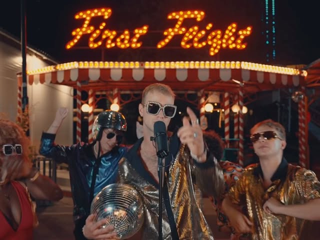 @rutgerrollt – UHRZEIT (Live bei First Flight)